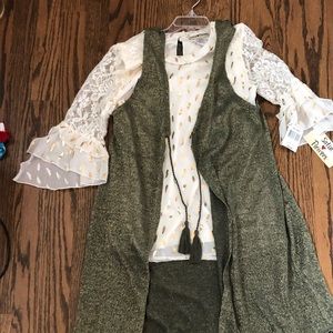 Cute and Stylish outfit for Girls